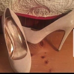 BCBG heels